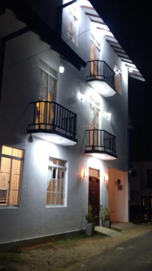 Regal Rose Luxury Holiday Apartments Nuwara Eliya Exterior foto