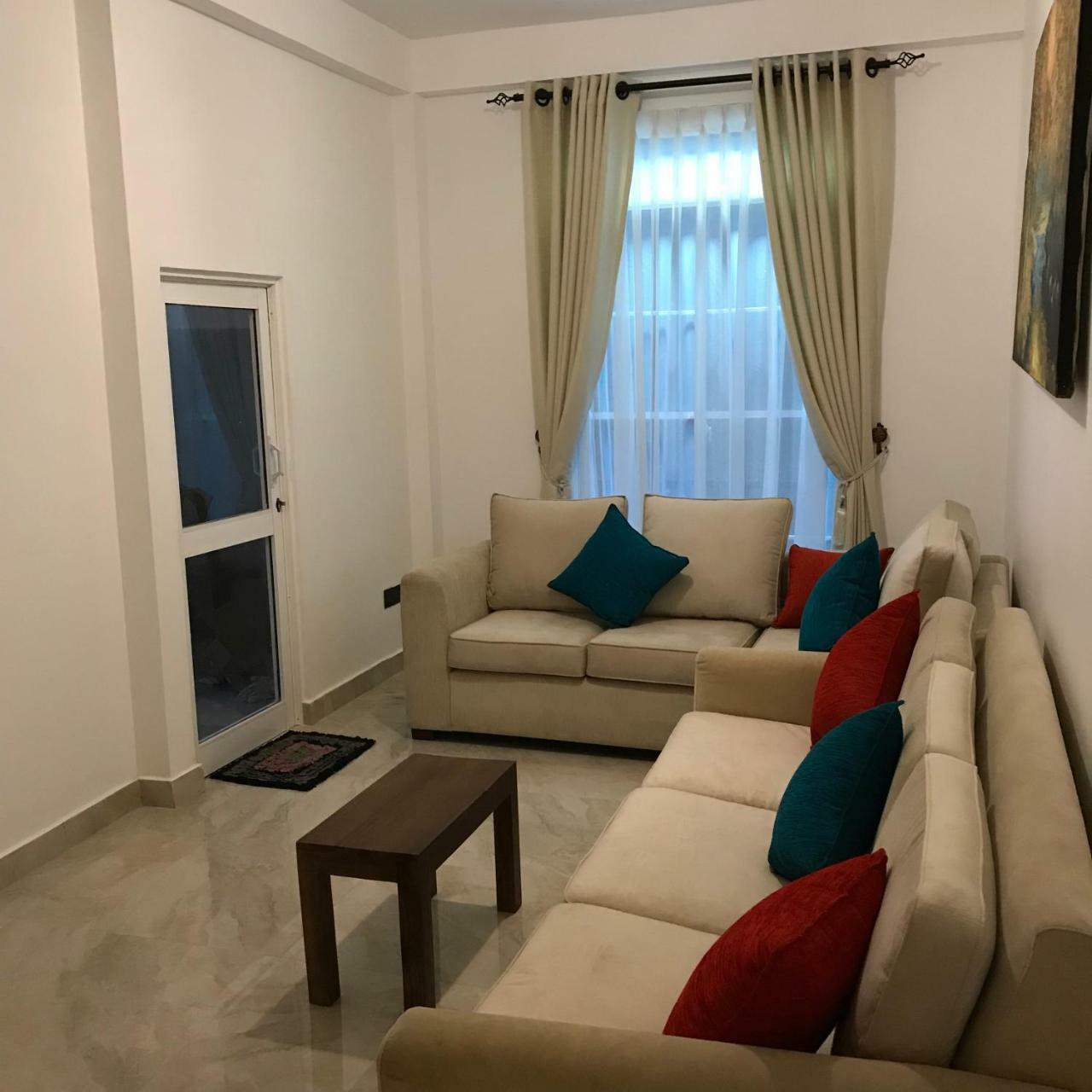 Regal Rose Luxury Holiday Apartments Nuwara Eliya Exterior foto